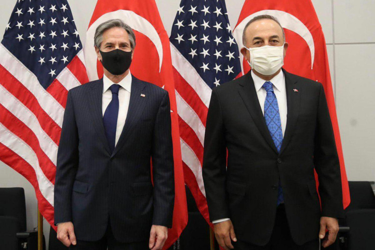 Çavuşoğlu Blinkenlə Ukraynanı müzakirə edib
