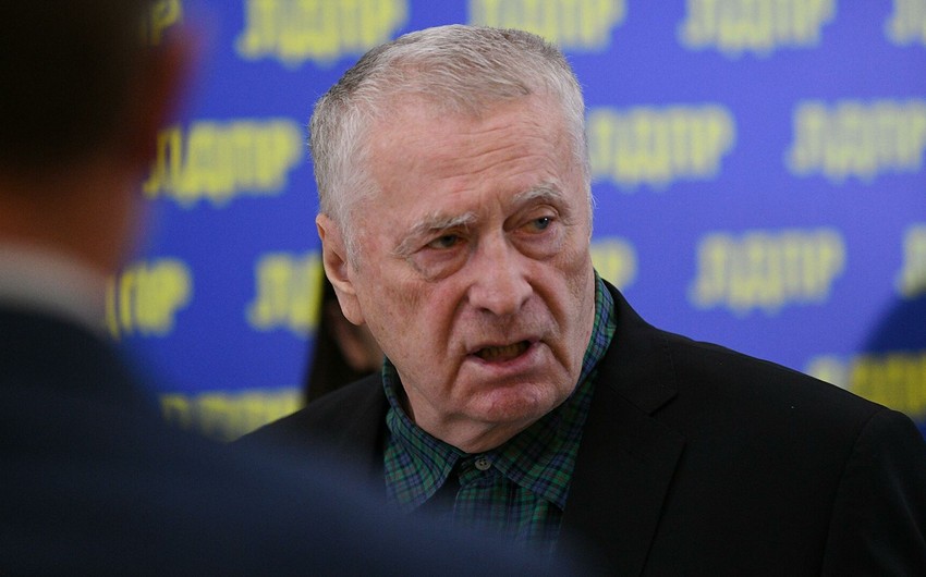 KİV: Jirinovskinin ağciyərlərinin 75%-i zədələnib - YENİLƏNİB