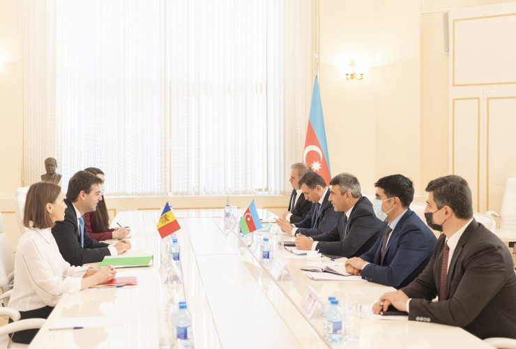 Kənd təsərrüfatı naziri İnam Kərimov Moldova nümayəndə heyətini qəbul edib