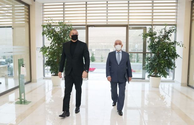 İlham Əliyev “Qobu” Enerji Qovşağının açılışında iştirak etdi - FOTO