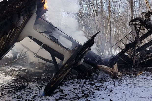 Rusiyada An-2 təyyarəsi qəzaya uğrayıb: Ölənlər var - FOTO/VİDEO