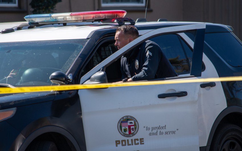 ABŞ-da atışma olub, 5 polis yaralanıb