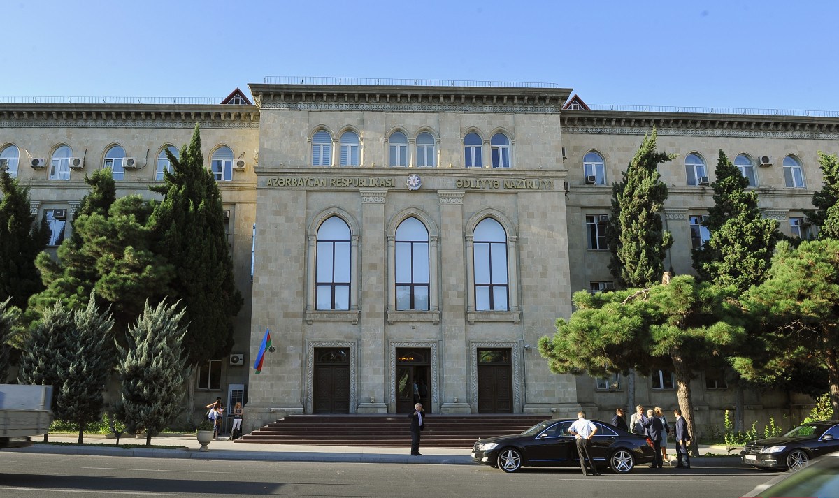 Ötən il 80-dək bələdiyyə sədri inzibati məsuliyyətə cəlb edilib