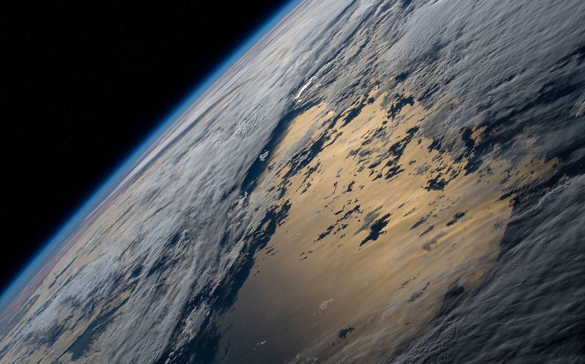 Planetimiz TƏHLÜKƏDƏ: 4 Eyfel qülləsi böyüklüyündə asteroid GƏLİR