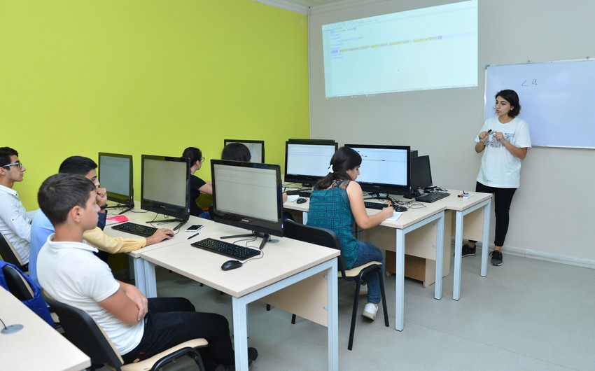 Peşə məktəblərində oxuyanların attestasiya qaydası dəyişdirilib