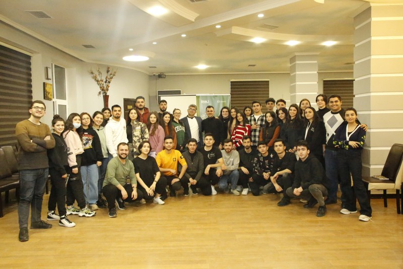 “İrəli” İB “Komandanın Baza Biliklərinin Gücləndirilməsi” layihəsini yekunlaşdırıb - FOTOLAR