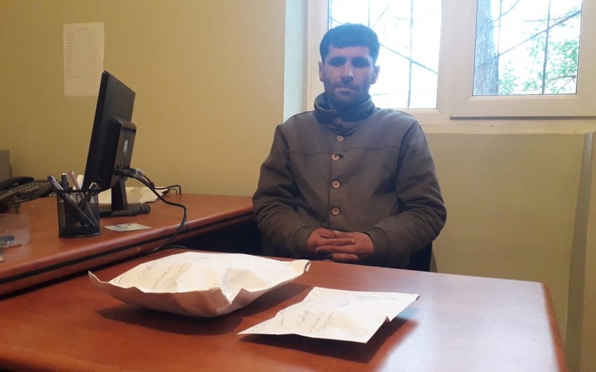 Ağsuda keçmiş məhkumdan “Kalaşnikov” avtomatı və narkotik vasitə aşkarlanıb