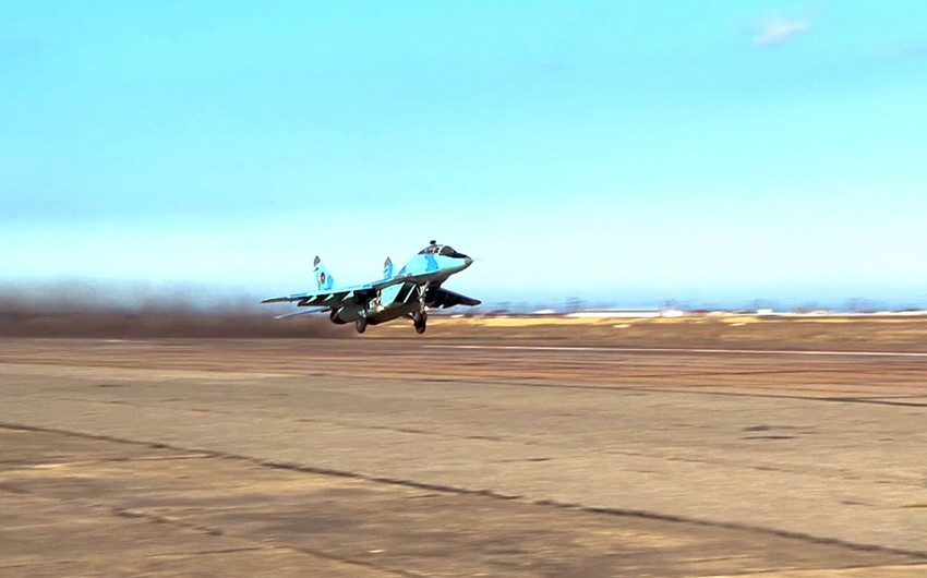 Состоялись учения ВВС Азербайджана - ВИДЕО