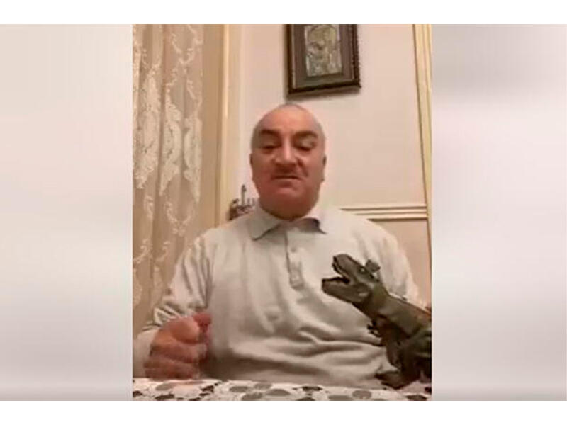 Tahir Kərimli: “Gələndə gördüm ki, açar yerinə “zapiska” qoyublar”