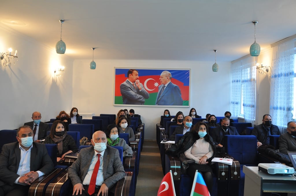 Mingəçevir Dövlət Universitetində yeni akkreditasiya qaydaları ilə bağlı seminar keçirilib