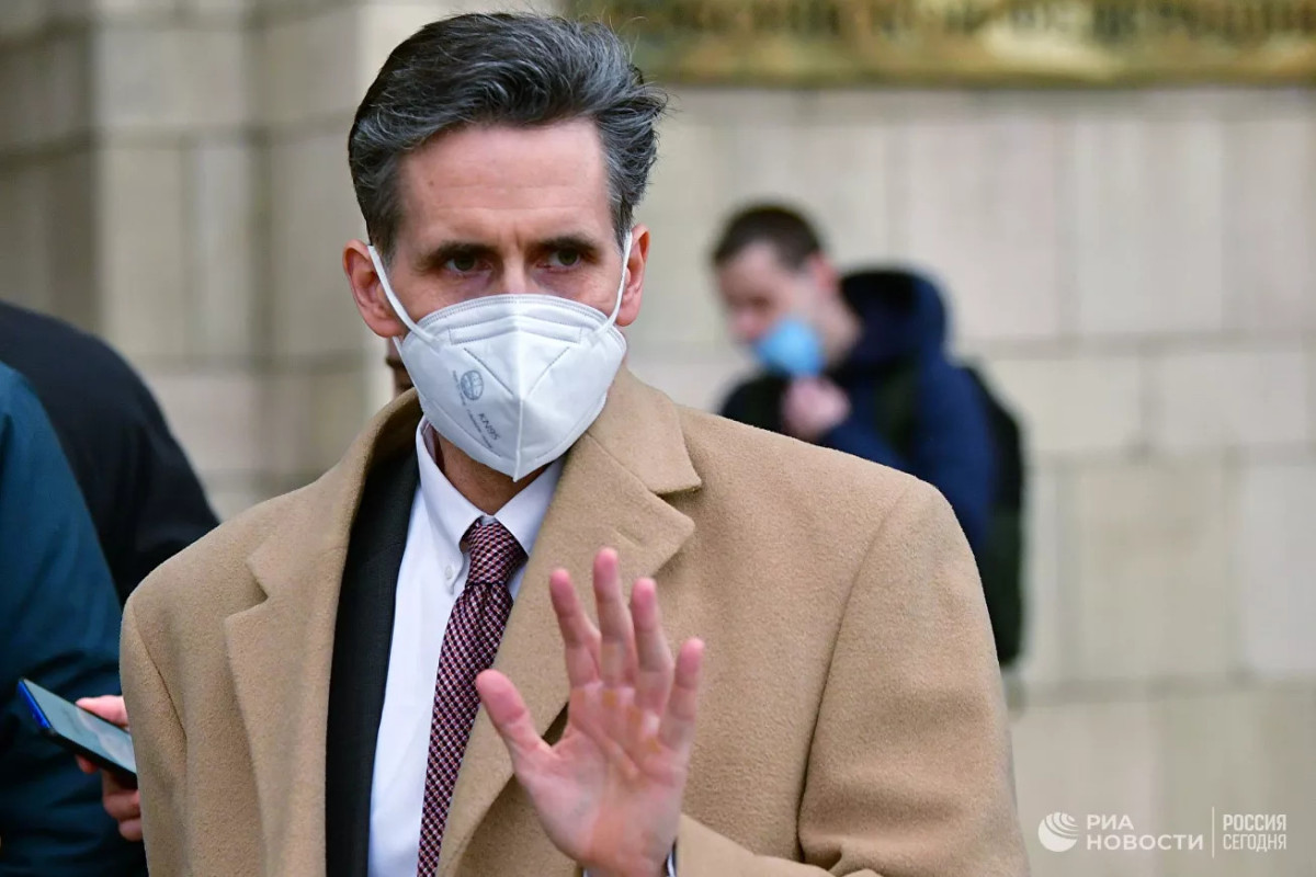 Rusiya ABŞ səfirinin müavinini ölkədən çıxarıb