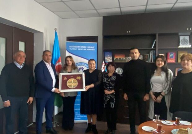 “Xocalı soyqırımı-30“ beynəlxalq konfransı çərçivəsində Gürcüstanda görüşlər keçirilib