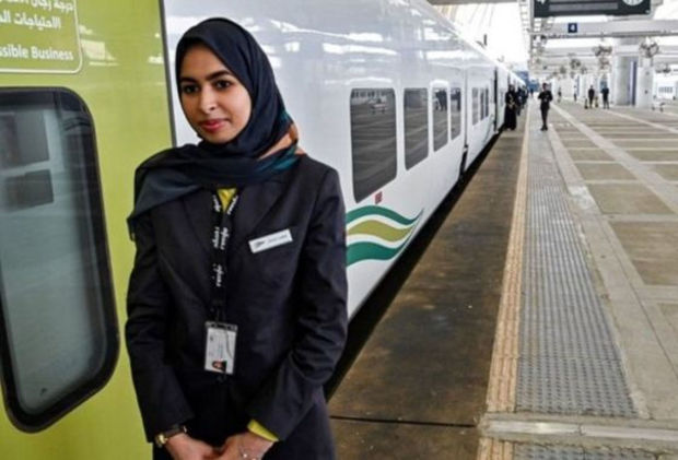 В Саудовской Аравии 30 тысяч женщин подали заявки на 28 вакансий машинистов