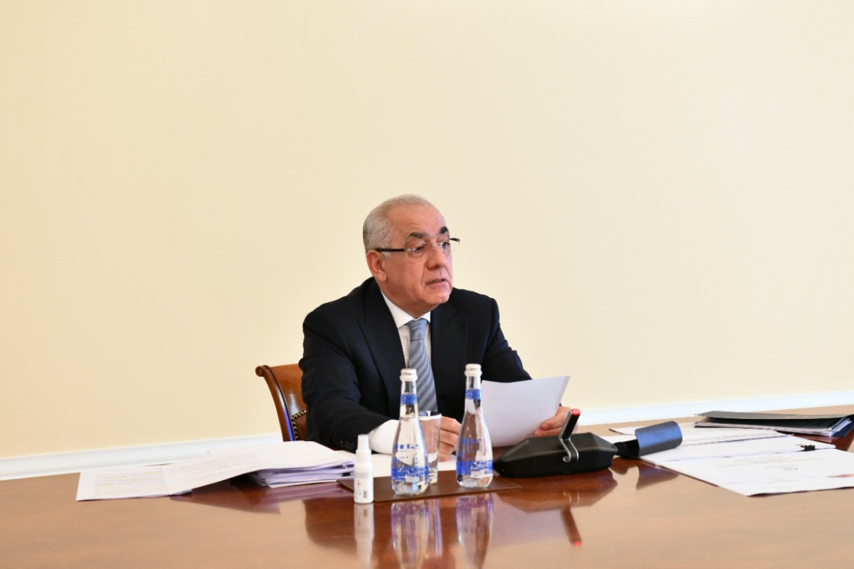 Baş nazir: 