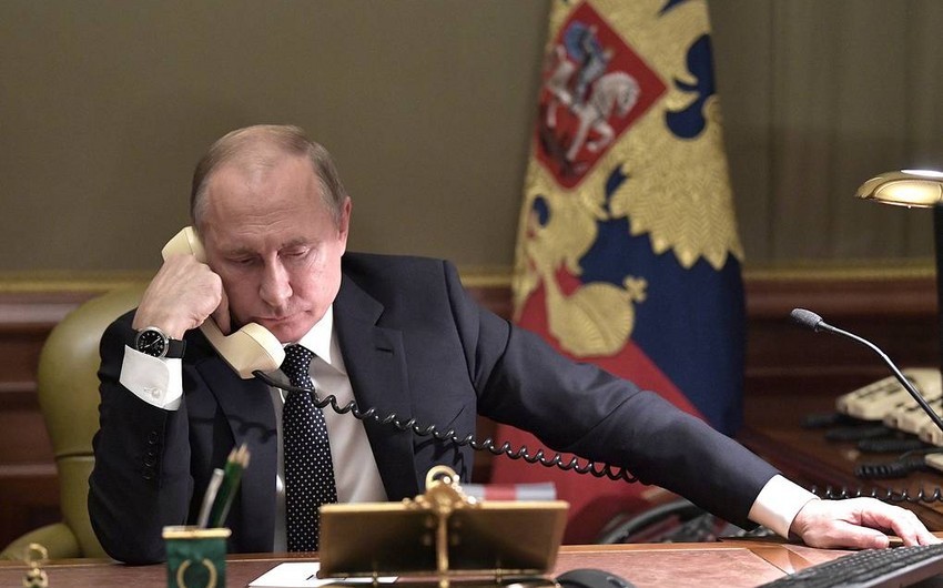 Rusiya Prezidenti Fransa lideri və Almaniya kansleri ilə danışıq aparıb