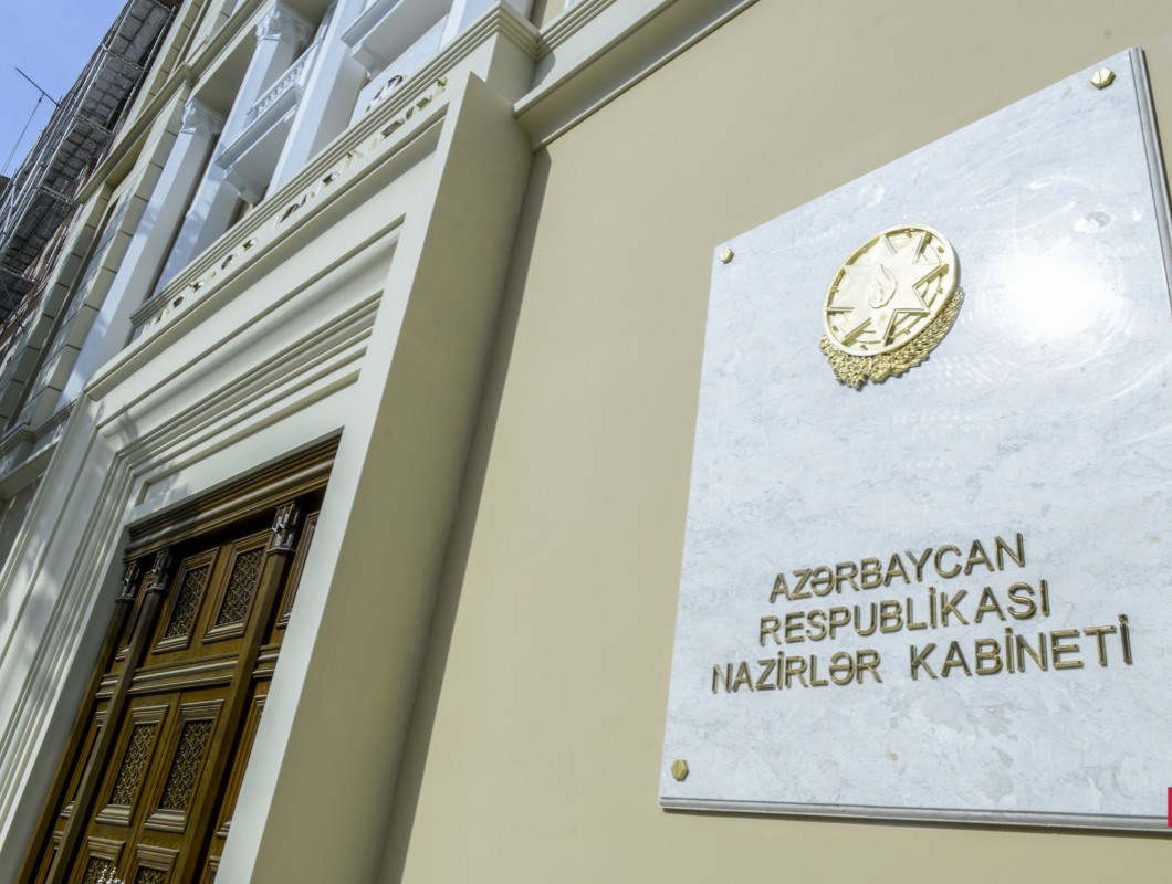 Ali məktəblərə qəbul qaydaları dəyişib