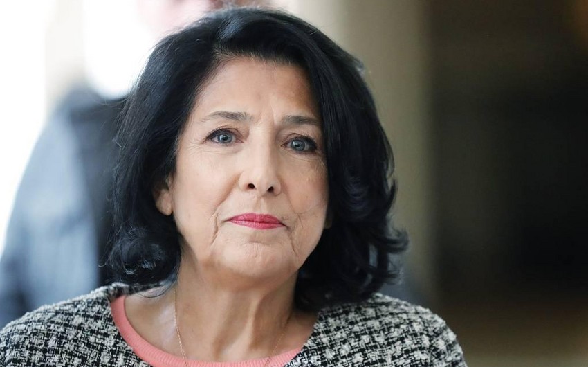 Gürcüstan Prezidenti Qara dənizdə qarşıdurmanın qarşısını almağa çağırıb