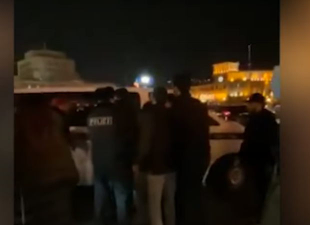 SON DƏQİQƏ! Ermənilər deputatlarımızın qaldığı otelə hücum çəkdi - VİDEO