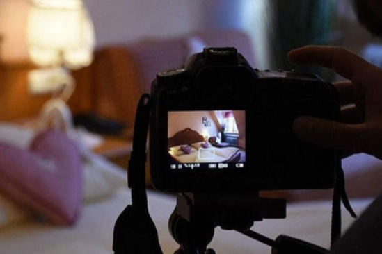 Bakıda 12 yaşlı qızı zorlayıb videoya çəkdilər - ŞOK İDDİA