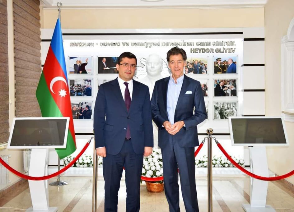 Əhməd İsmayılov beynəlxalq media mütəxəssisi Dan Maysonla görüşdü