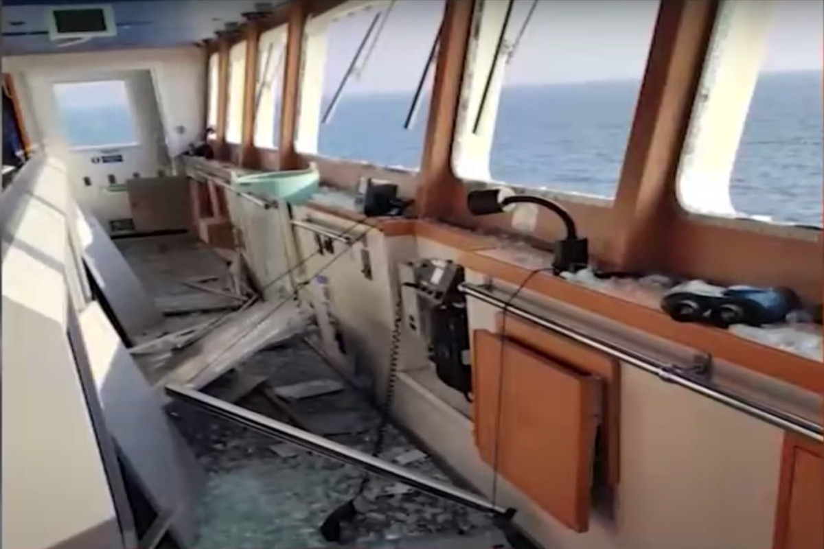 Qara dənizdə Türkiyəyə məxsus gəmi atəşə tutulub