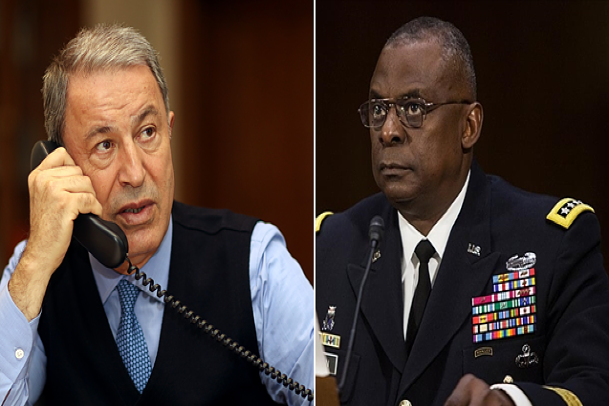 Akar ABŞ müdafiə naziri ilə Ukraynadakı vəziyyəti müzakirə edib