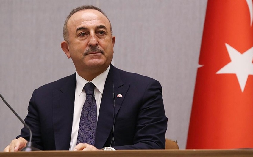 Çavuşoğlu: “Türkiyə Putinlə Zelenskinin görüşünü təşkil etməyə hazırdır”