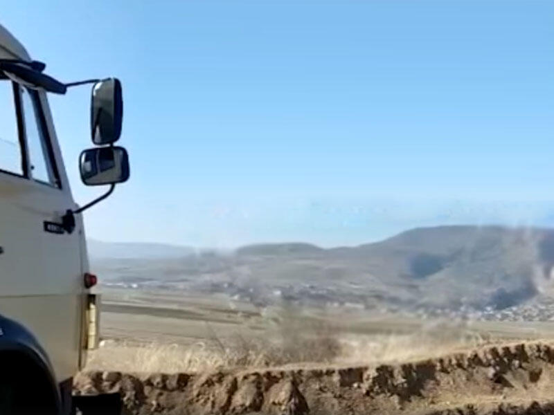 Hərbçilərimiz Xocalıda ermənilərə xəbərdarlıq etdilər - VİDEO