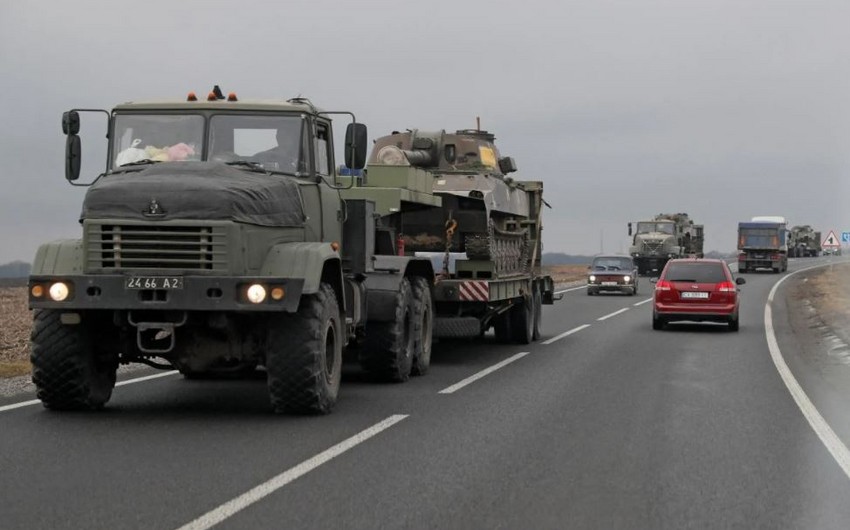 Zelenski əcnəbiləri yeni bölmənin sıralarında Rusiyaya qarşı döyüşməyə çağırıb