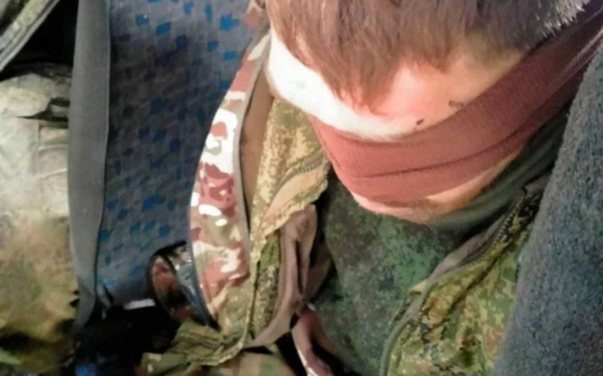 Ukrayna hərbçiləri Rusiya ordusunun 2 bölüyünü məhv edib, əsgərlərlə dolu avtobusu ələ keçirib