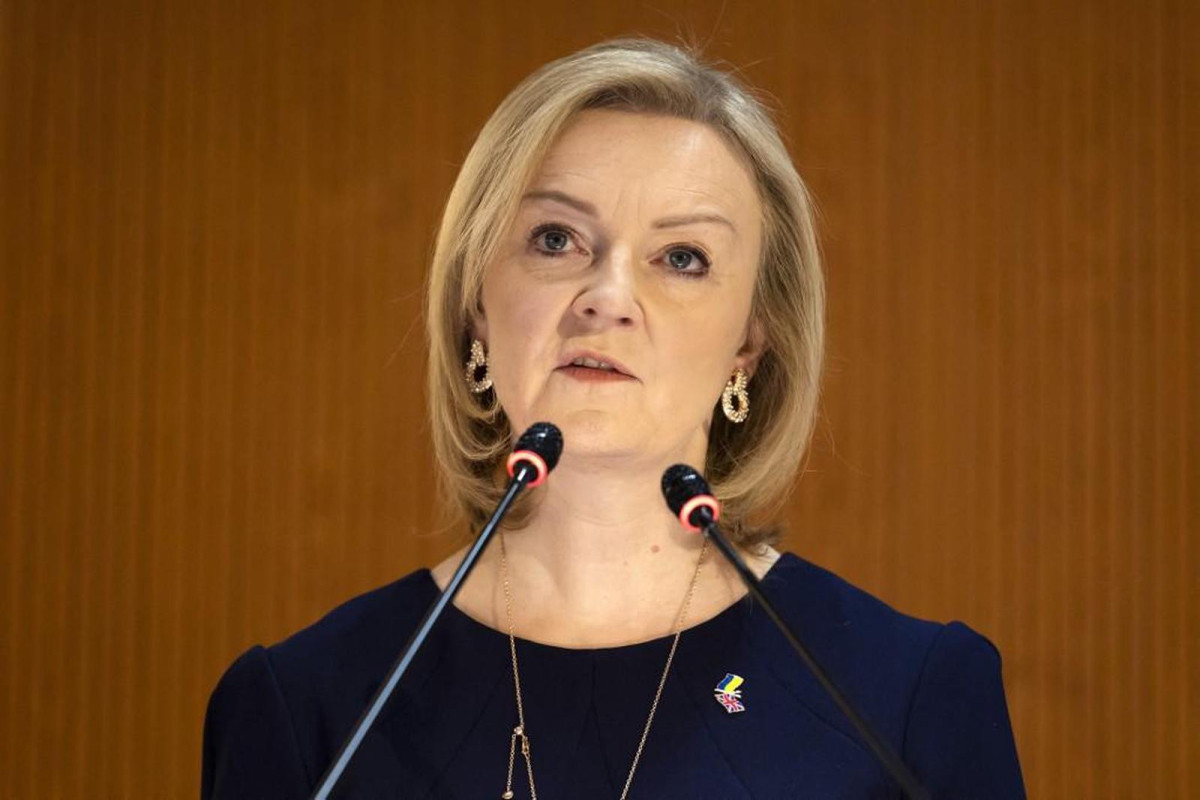 Britaniya Belarus hərbçilərinə sanksiya tətbiq edib