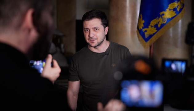 Zelenski Ukraynanın niyə Rusiya təcavüzünə hazırlıq barədə məlumat vermədiyini izah edib - ÖZƏL