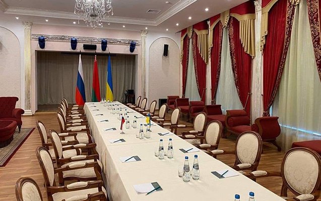 Ukrayna-Rusiya danışıqları başlayıb