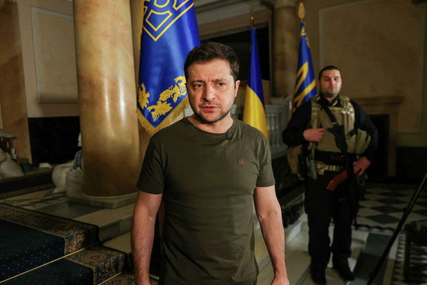 KİV: Zelenskiyə bir həftədə azı üç dəfə sui-qəsd cəhdi olub