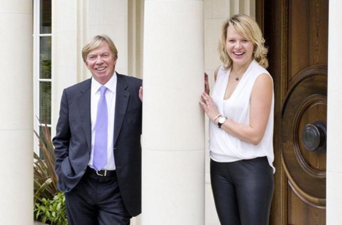 Rus oliqarx Britaniyadakı malikanəsində asılmış vəziyyətdə tapılıb