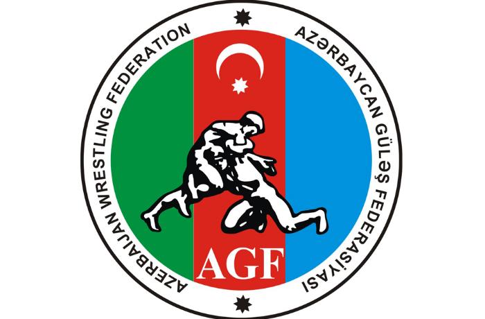 Güləşçimiz ermənini udaraq, finala yüksəldi