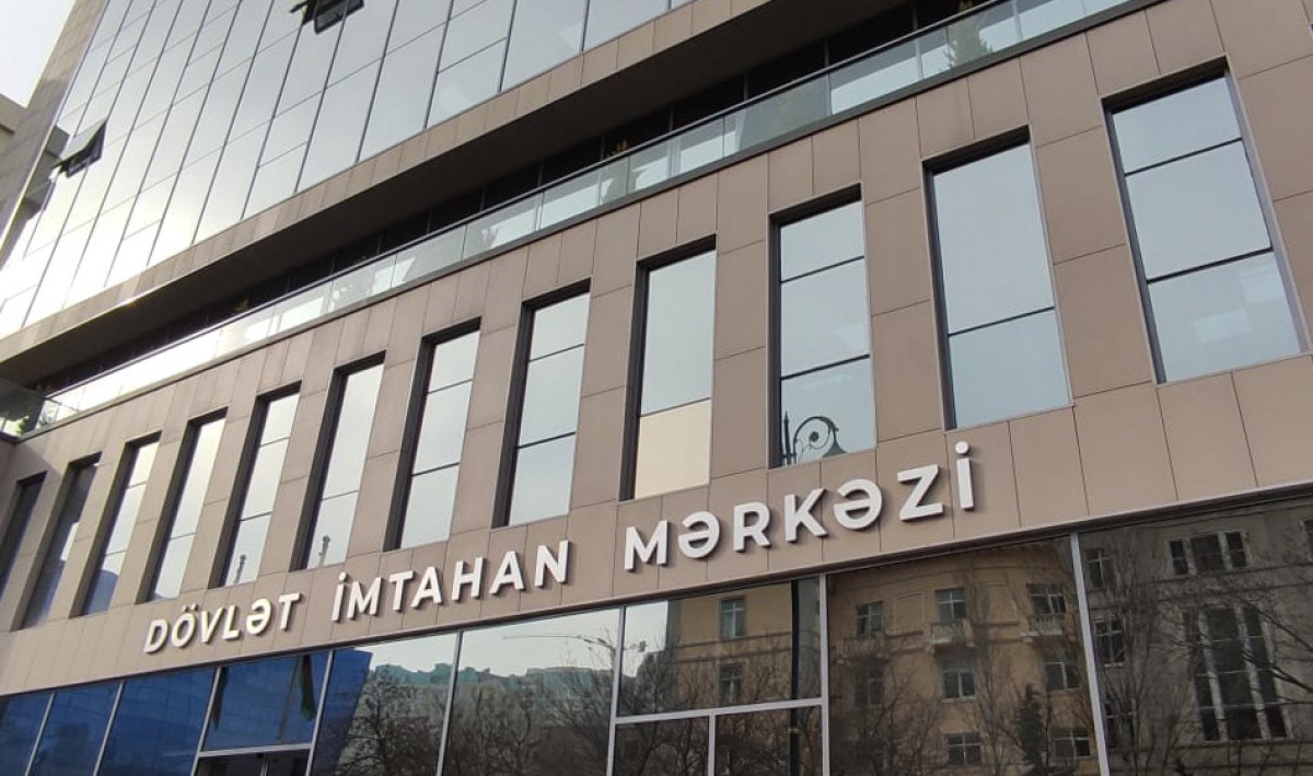 Ali məktəblərə qəbul üçün ərizələrini təsdiqləyənlərin sayı açıqlanıb