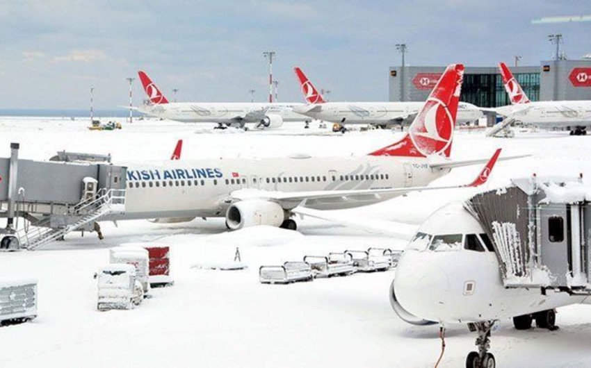İstanbulda pis hava səbəbindən 279 aviareys ləğv edilib