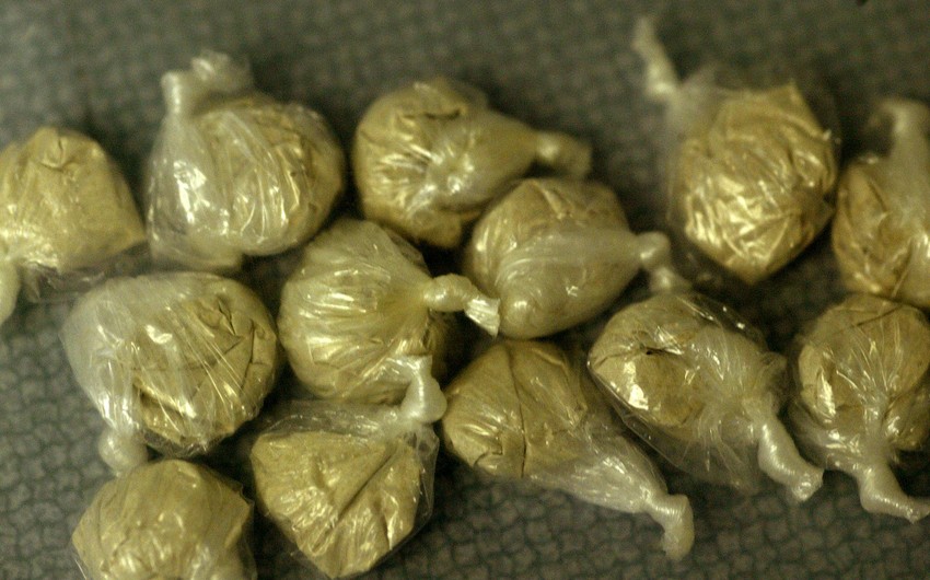 Naxçıvanda gömrükçülər 100 kiloqrama yaxın heroin müsadirə edib