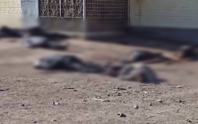 Çerniqovda çörək növbəsi gözləyən mülkilər atəşə tutuldu, ölənlər var - Video