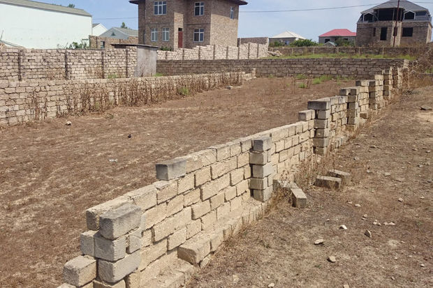 Bakıda torpaq almaq istəyənlərin NƏZƏRİNƏ: Qiymətlər bahalaşır - VİDEO