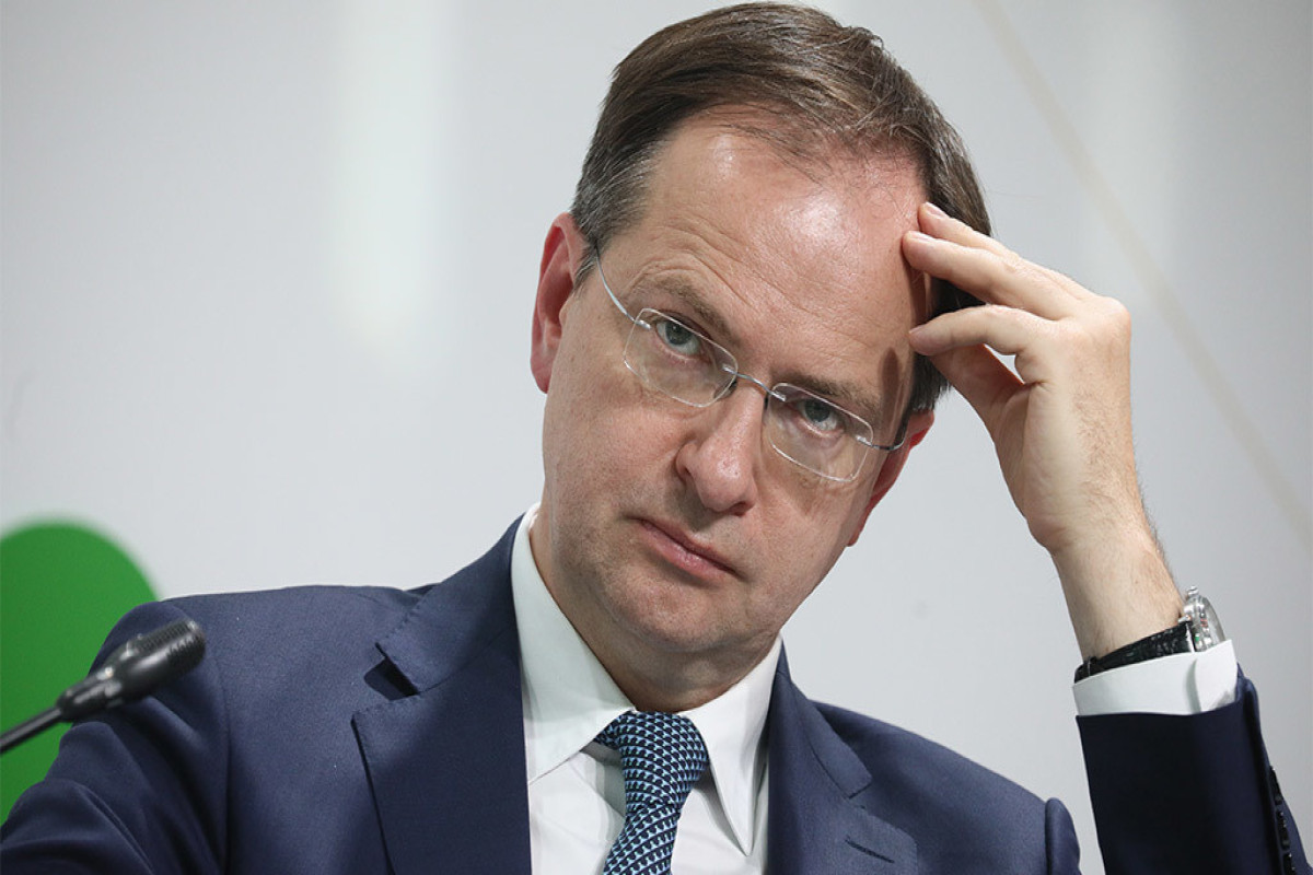 Medinski: “Ukraynanın neytral statusu ilə bağlı Moskva və Kiyevin mövqeyi çox yaxındır”