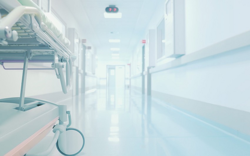 Bakıda avtomobil 71 yaşlı qadını vurub