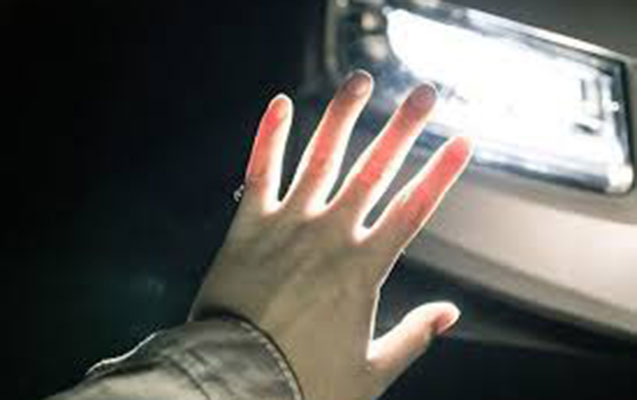 Arvadını maşınla vurub, bıçaqla öldürən şəxs saxlanıldı