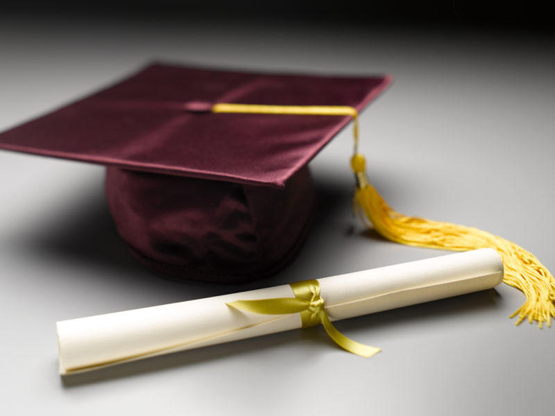 Hansı universitetlərin diplomları Azərbaycanda tanınmır?