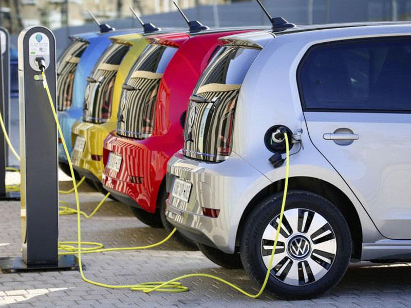 Ölkəyə gətirilən bu avtomobillər gömrük rüsumlarından tam azad edilə bilər