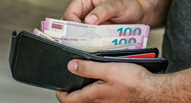 Bakıda orta maaş artıb - MƏBLƏĞ