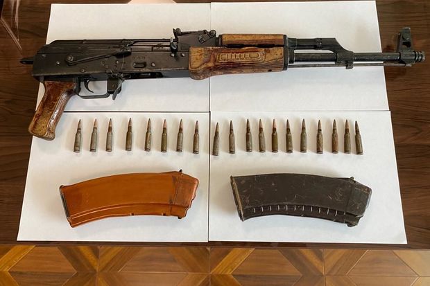 Xızı sakinindən silah-sursat aşkar edildi - FOTO