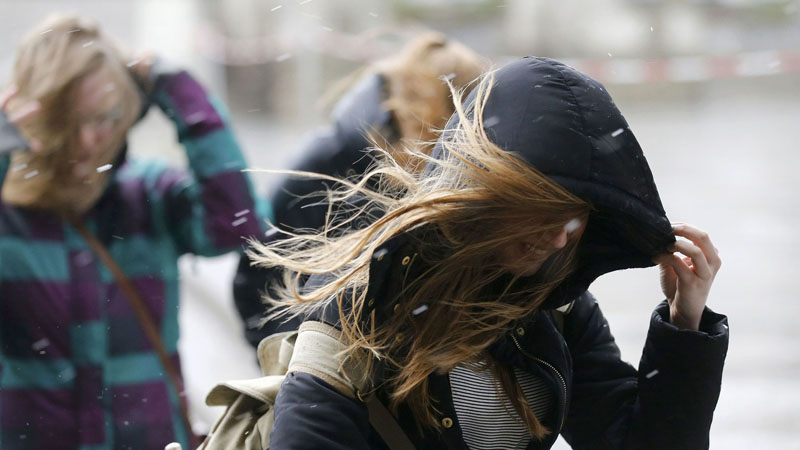 Güclü külək nə vaxt səngiyəcək? (AÇIQLAMA)