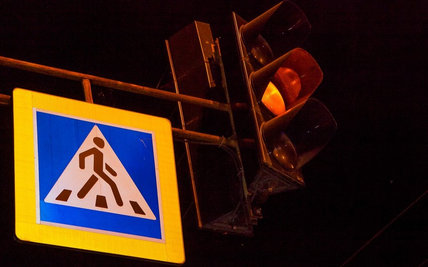 Tovuzda avtomobil piyadanı vuraraq öldürüb